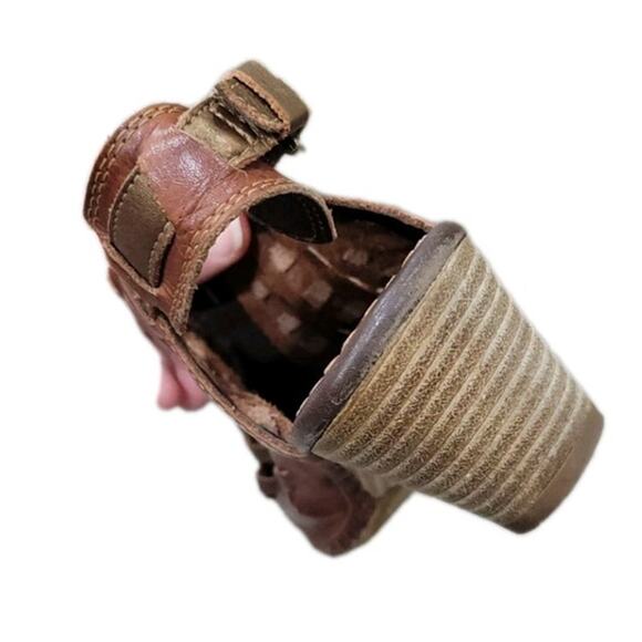 PIKOLINOS Brown Woven Sandals - Picture 4 of 8